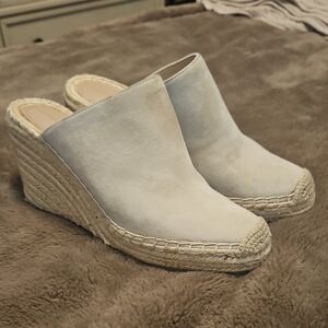 Banana Republic Cream Espadrille Wedge Mules